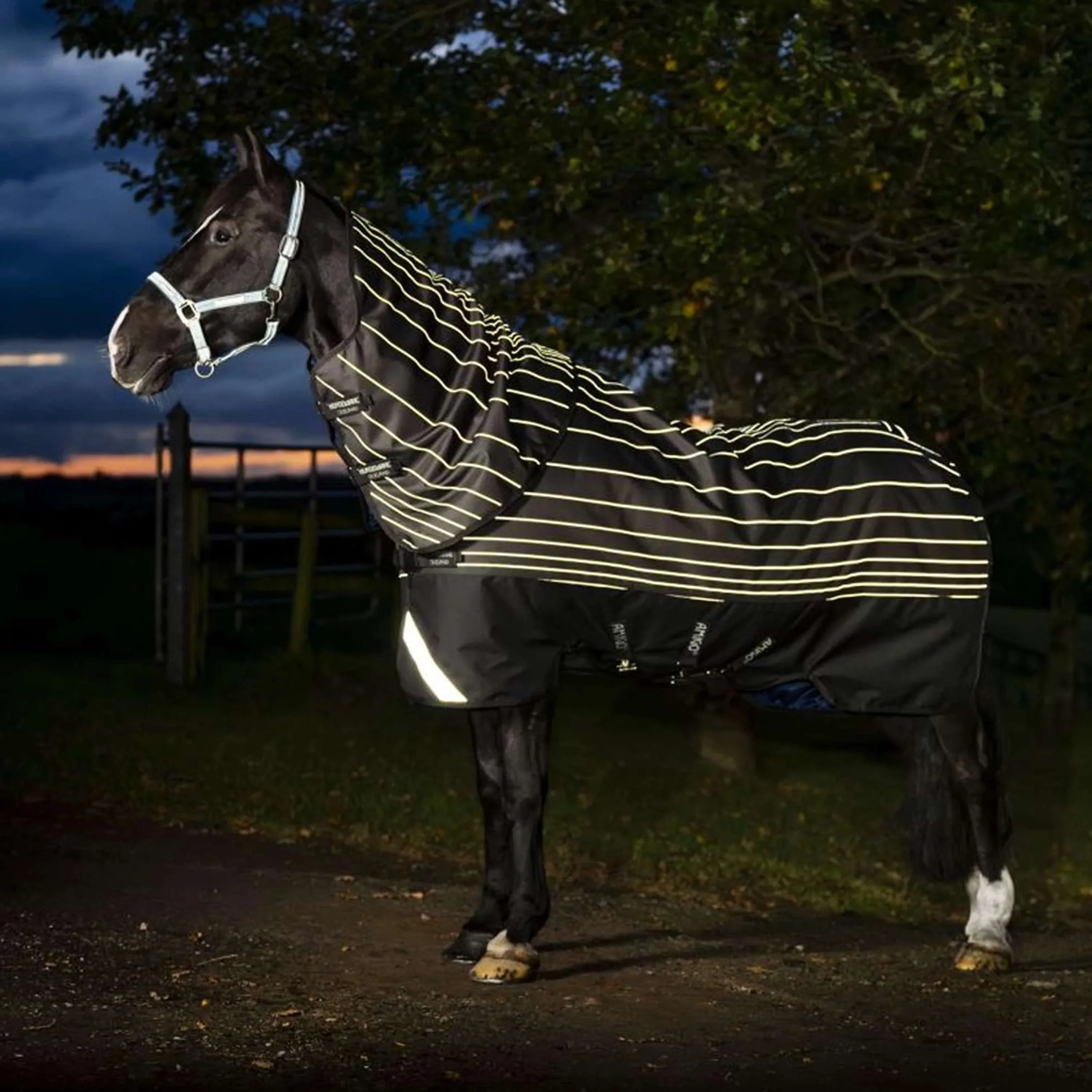 Amigo Turnout Rug FieldSafe Reflectech Plus 1200D 100g Black/Reflective/Black - Image 8