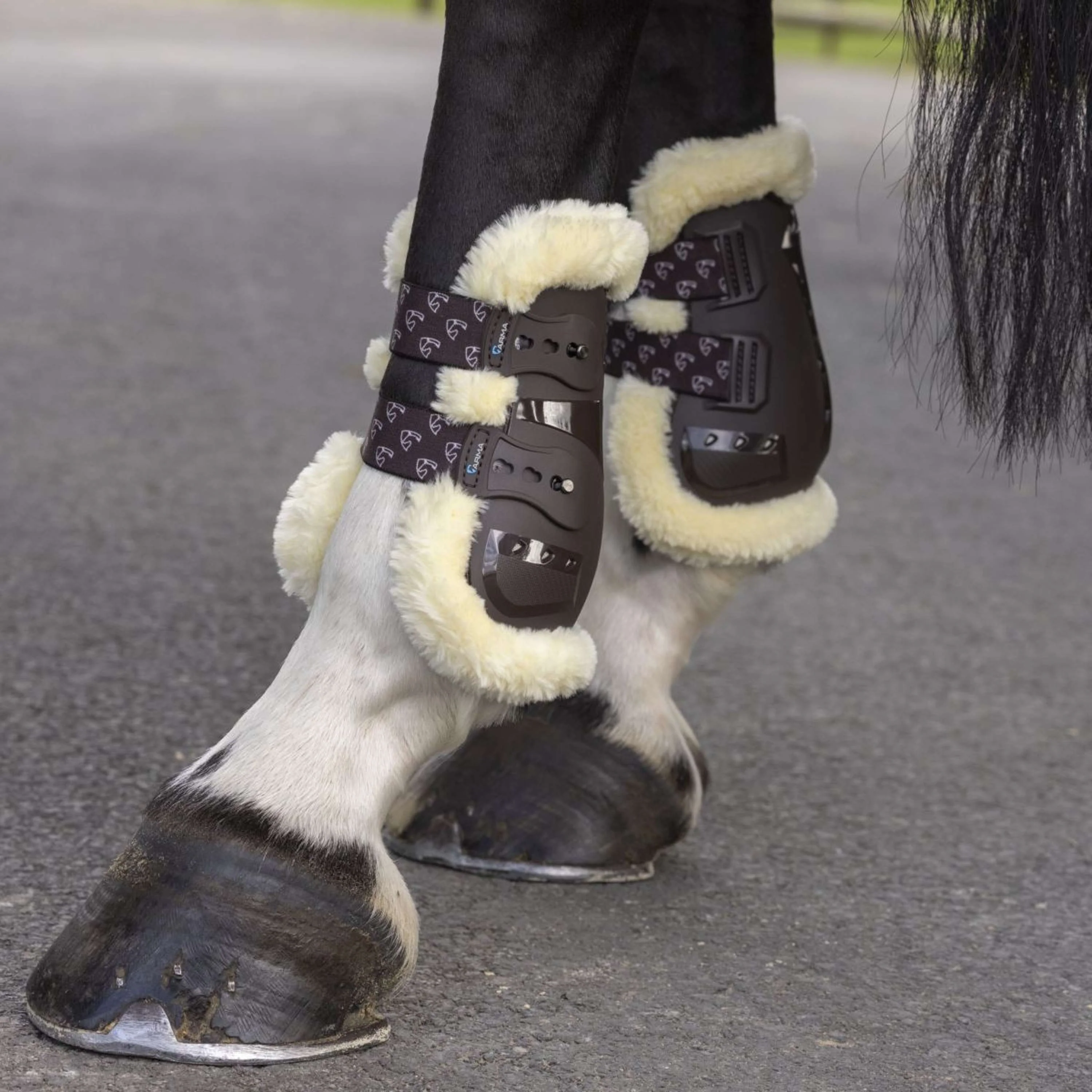 Arma by Shires Stinchiere Carbon Pro SupaFleece Marrone - Image 2