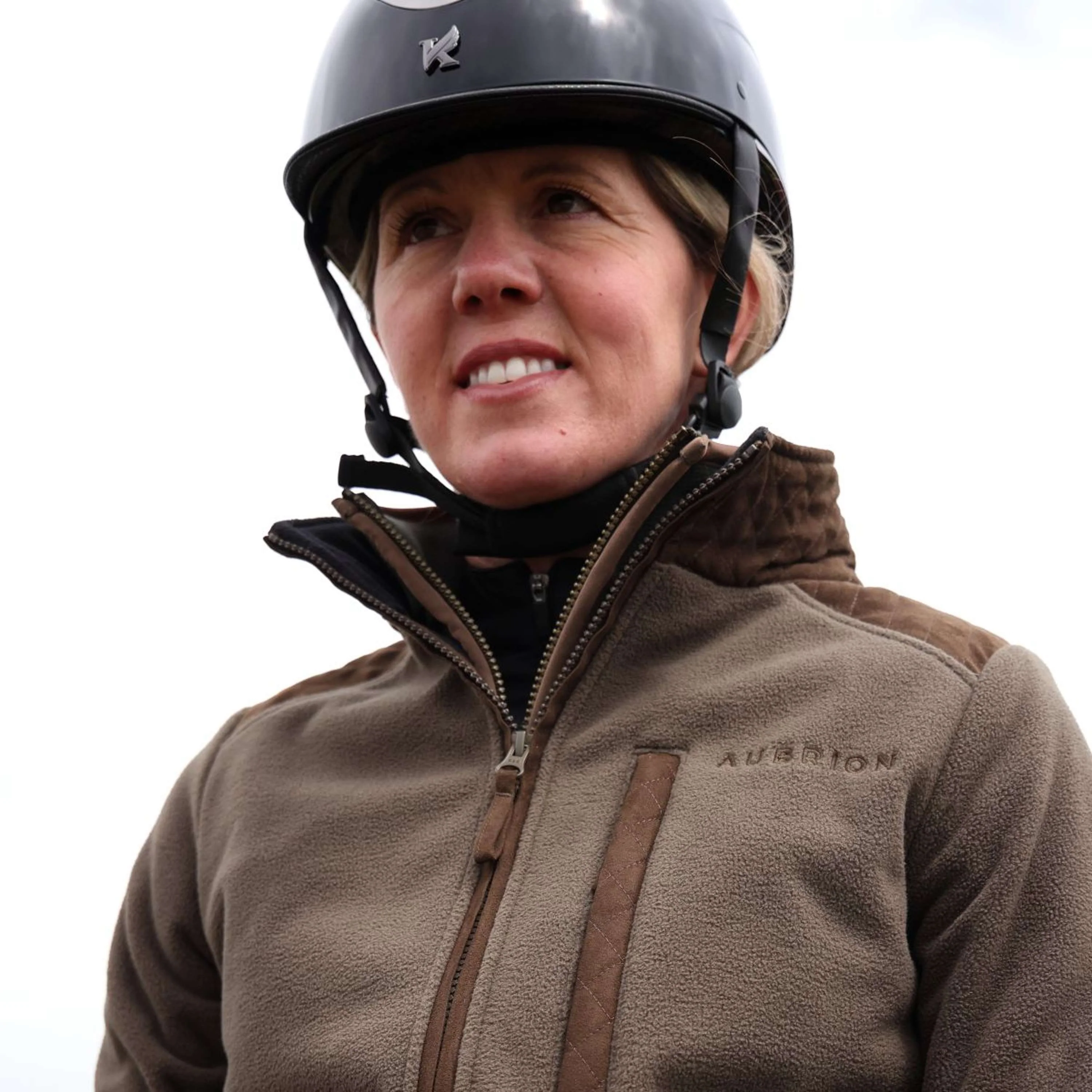 Aubrion by Shires Felpa con cappuccio e zip Heritage Fleece Oliva scura - Image 20