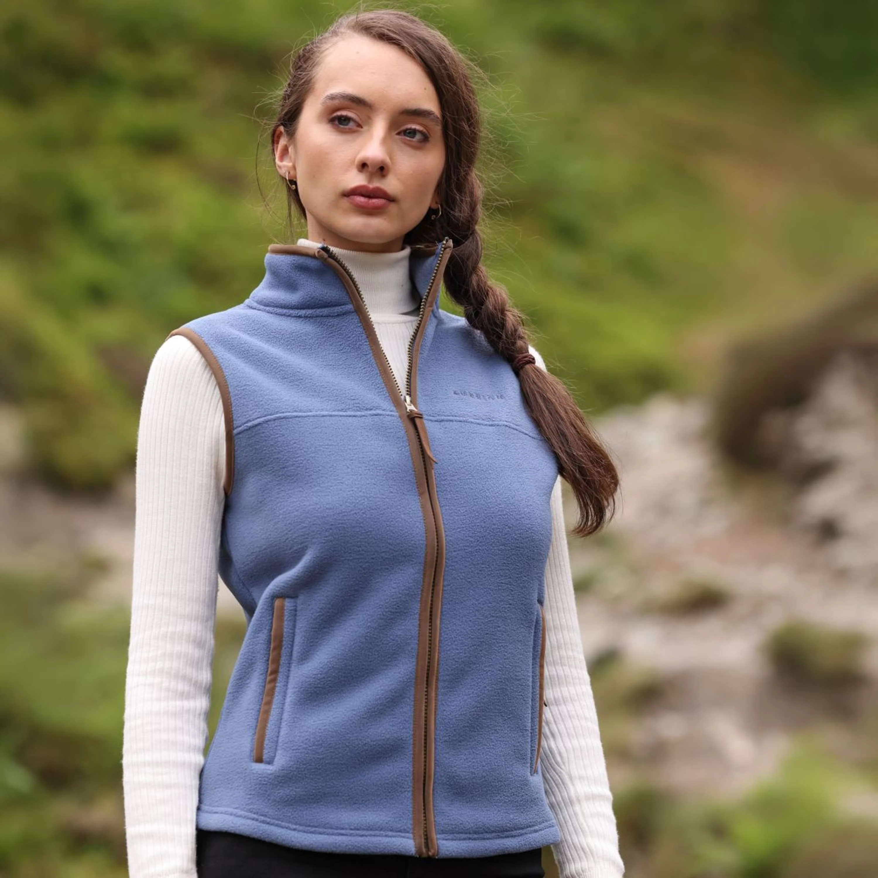 Aubrion by Shires Gilet Original Fleece Blu - Image 20