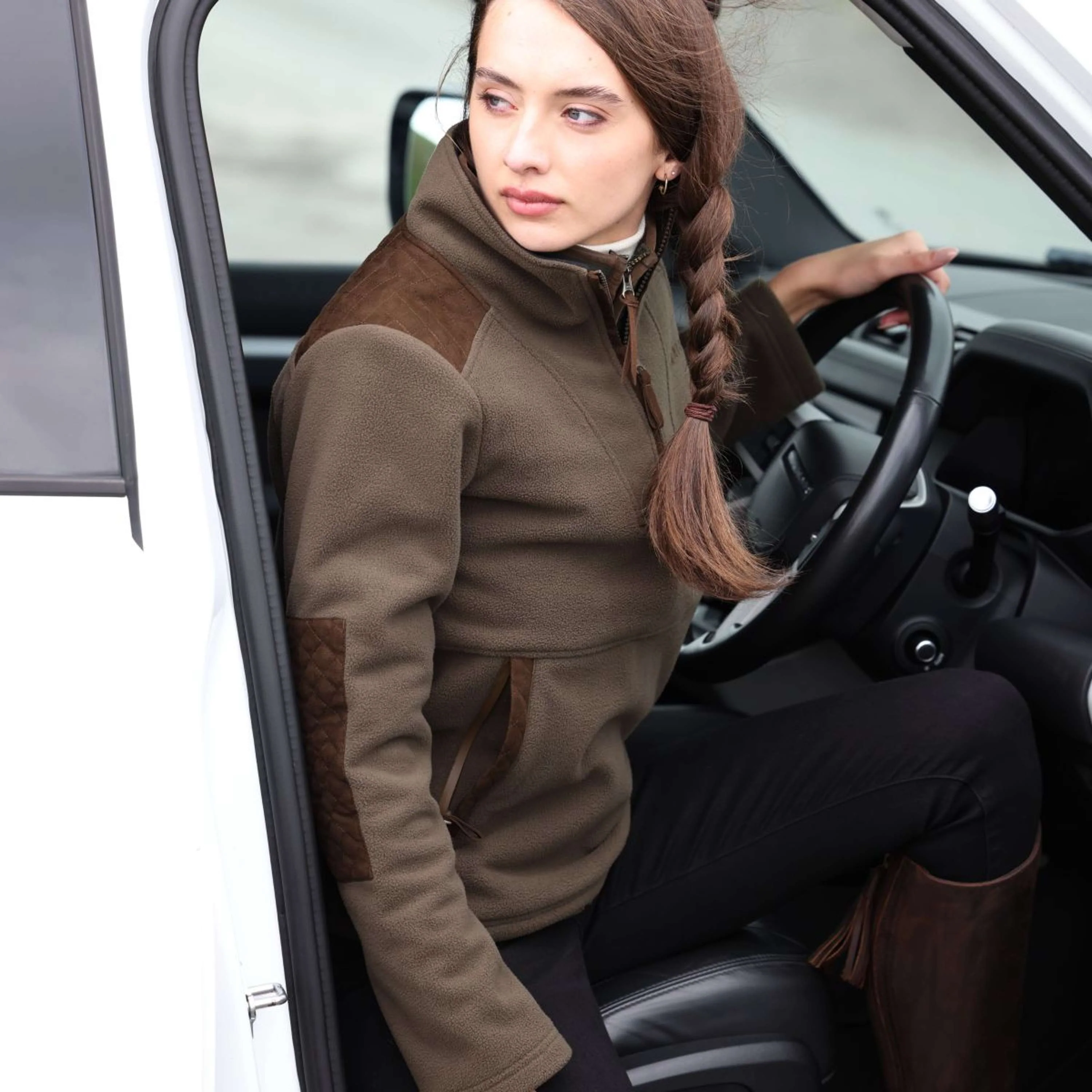 Aubrion by Shires Maglione Heritage Fleece Oliva scura - Image 24