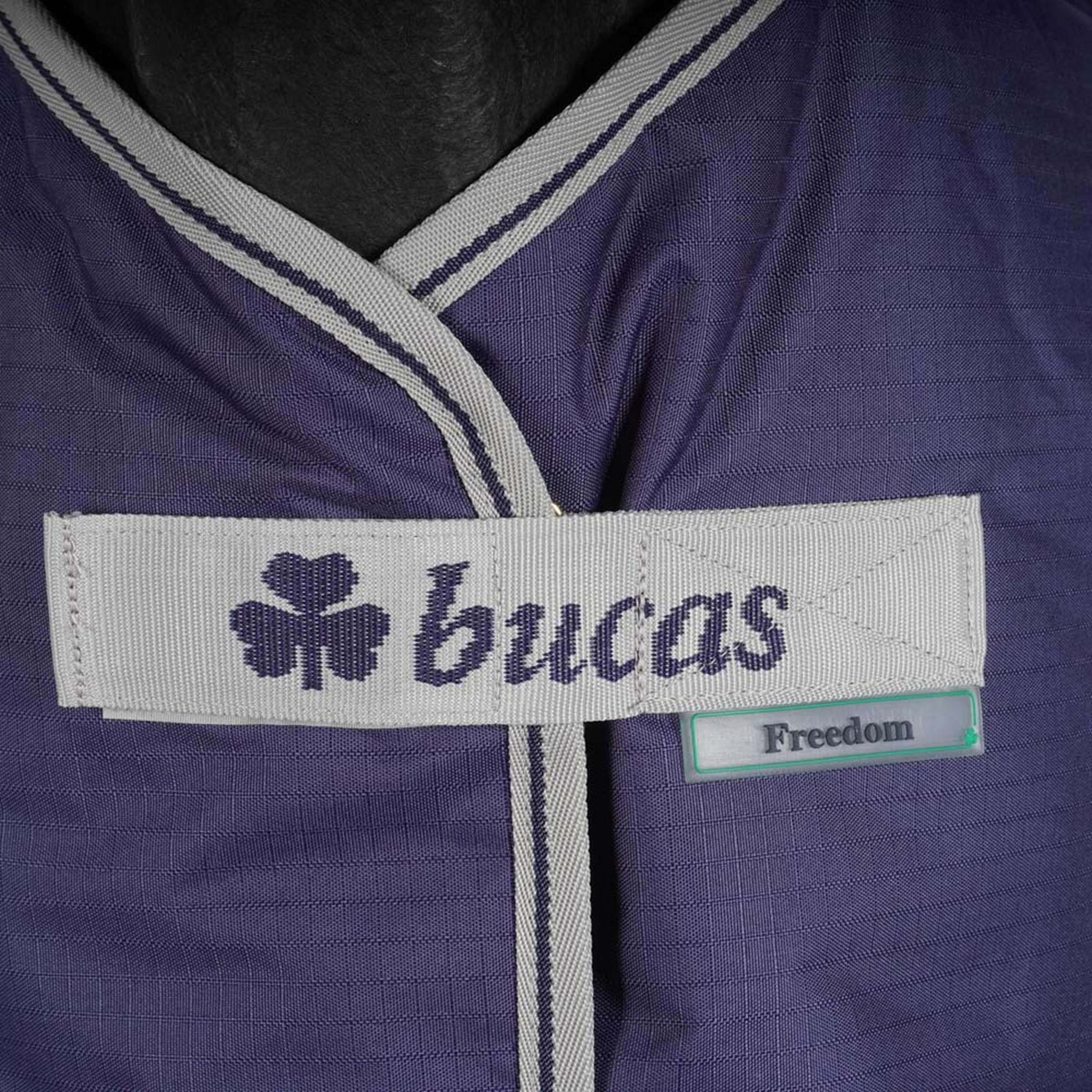 Bucas Freedom Turnout + Neck 100g Navy - Image 4