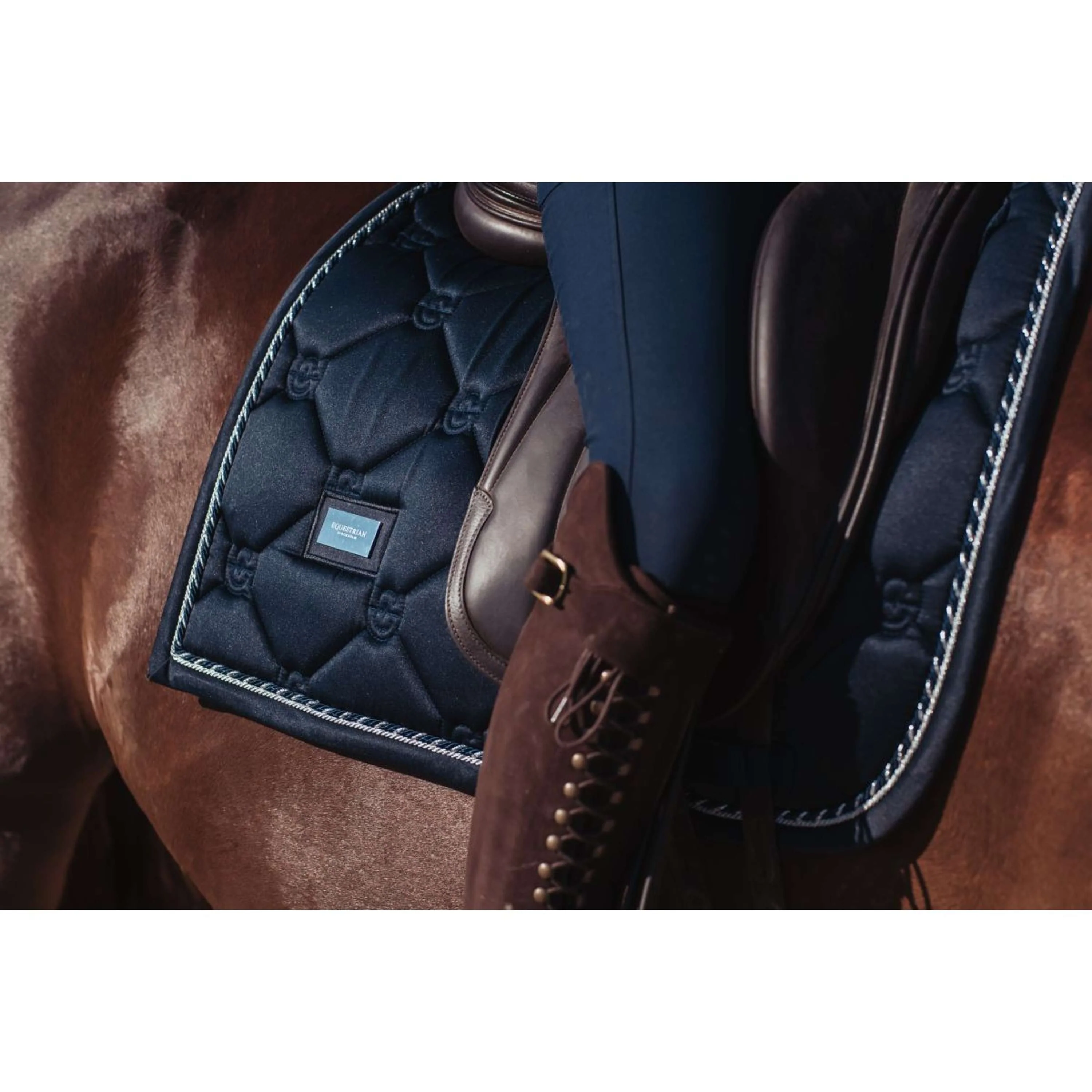 Equestrian Stockholm Sottosella Dressage Edizione nera - Image 6