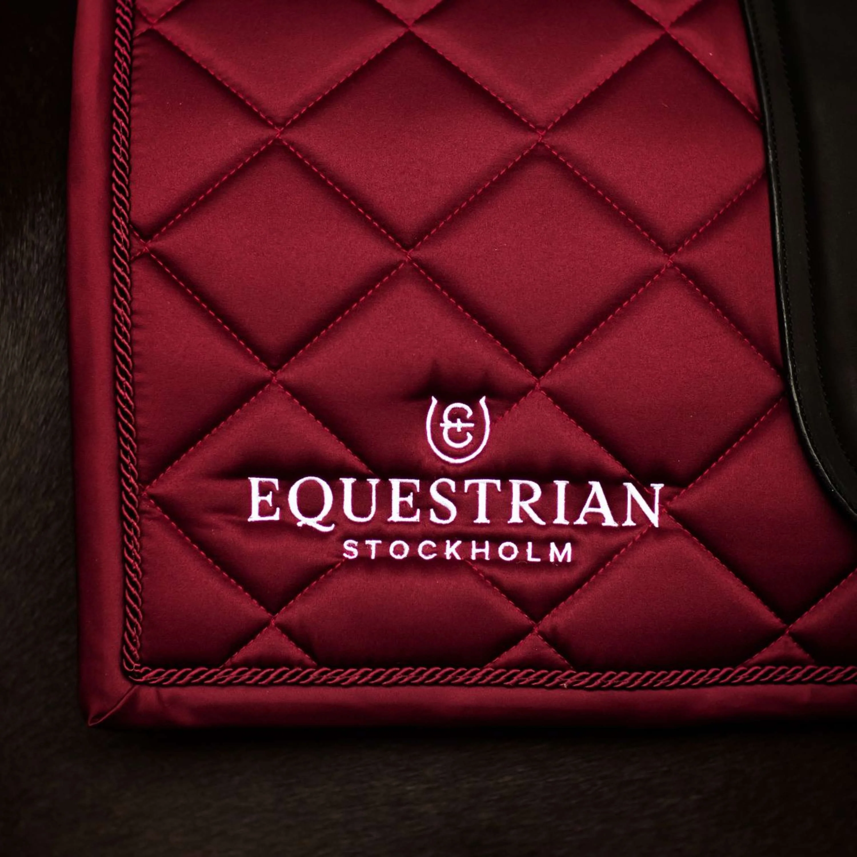 Equestrian Stockholm Sottosella Line Dressage Bordeaux - Image 3