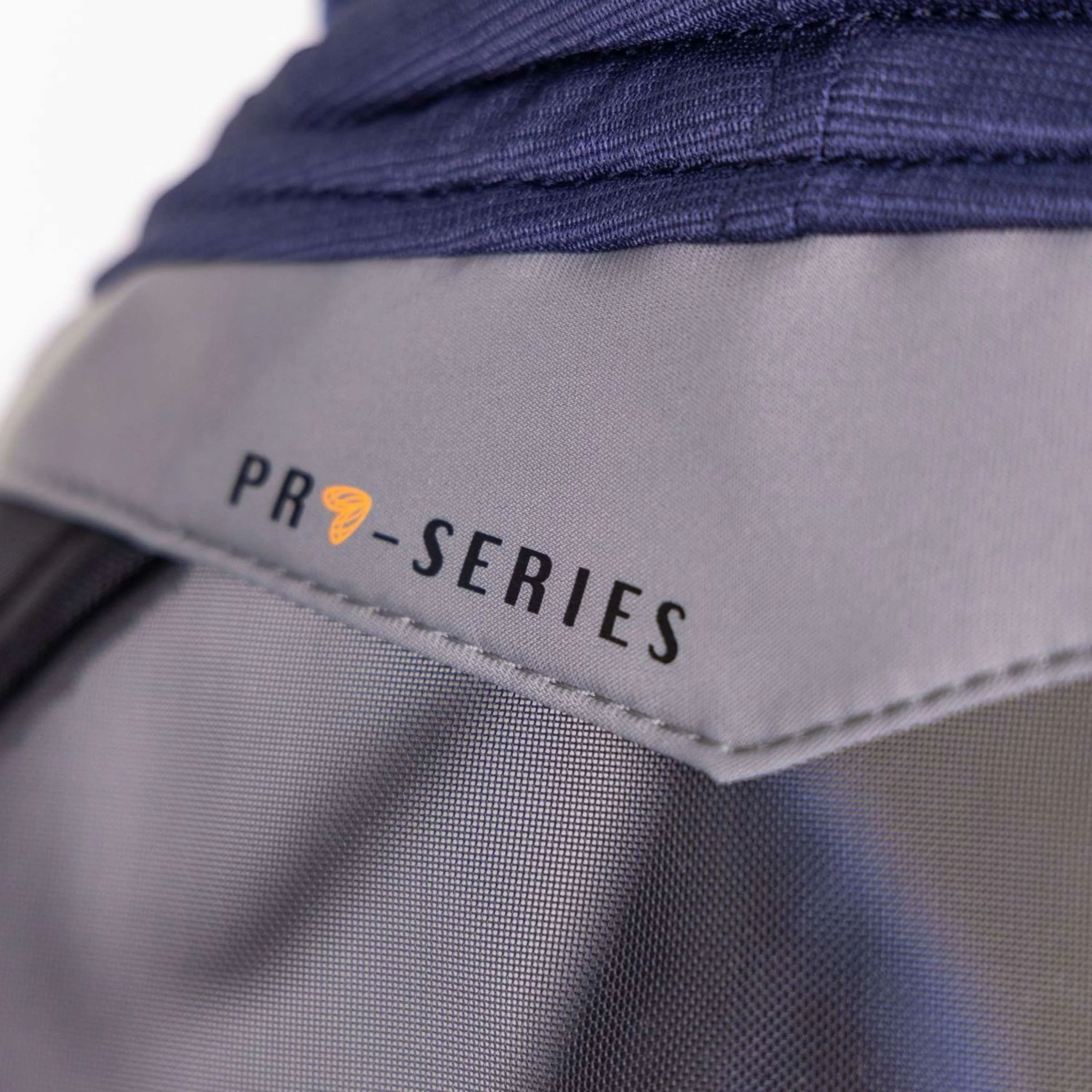 FlyGuard by Shires Maschera per Mosche Pro Fine Mesh met Ooruitsparing en Neusflap Navy - Image 4