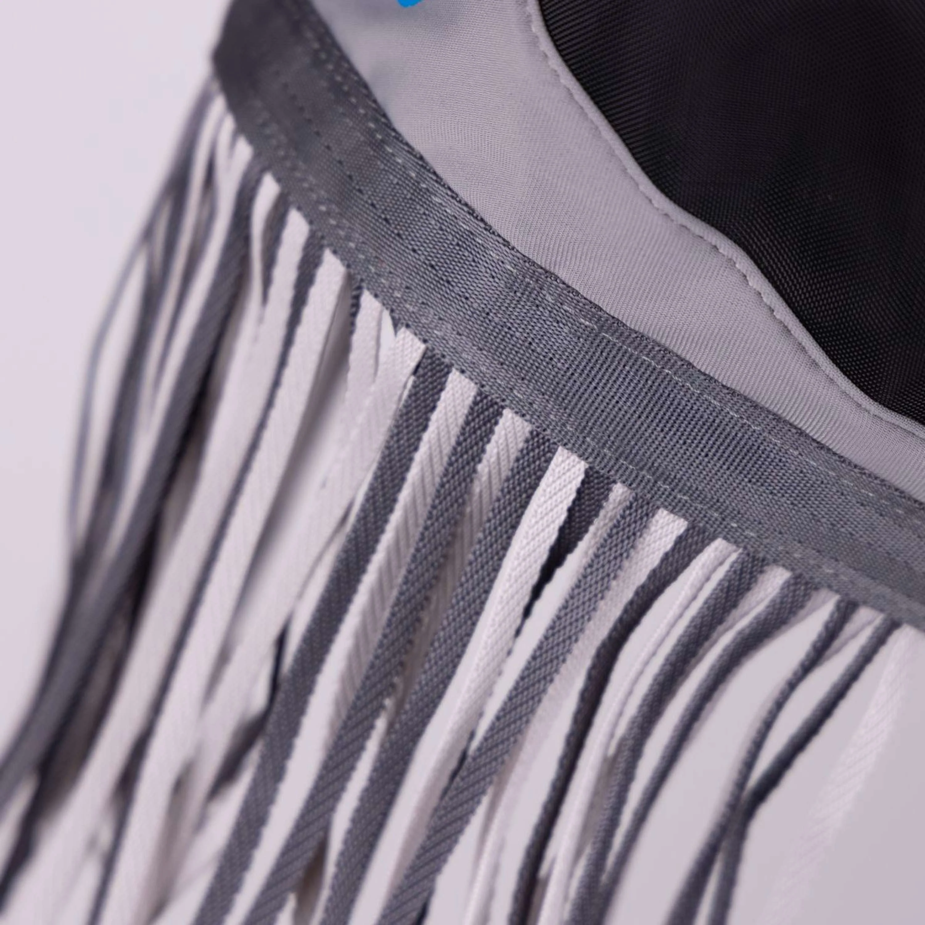 FlyGuard by Shires Maschera per Mosche Pro Fine Mesh Senza orecchie con Frange Jet - Image 4