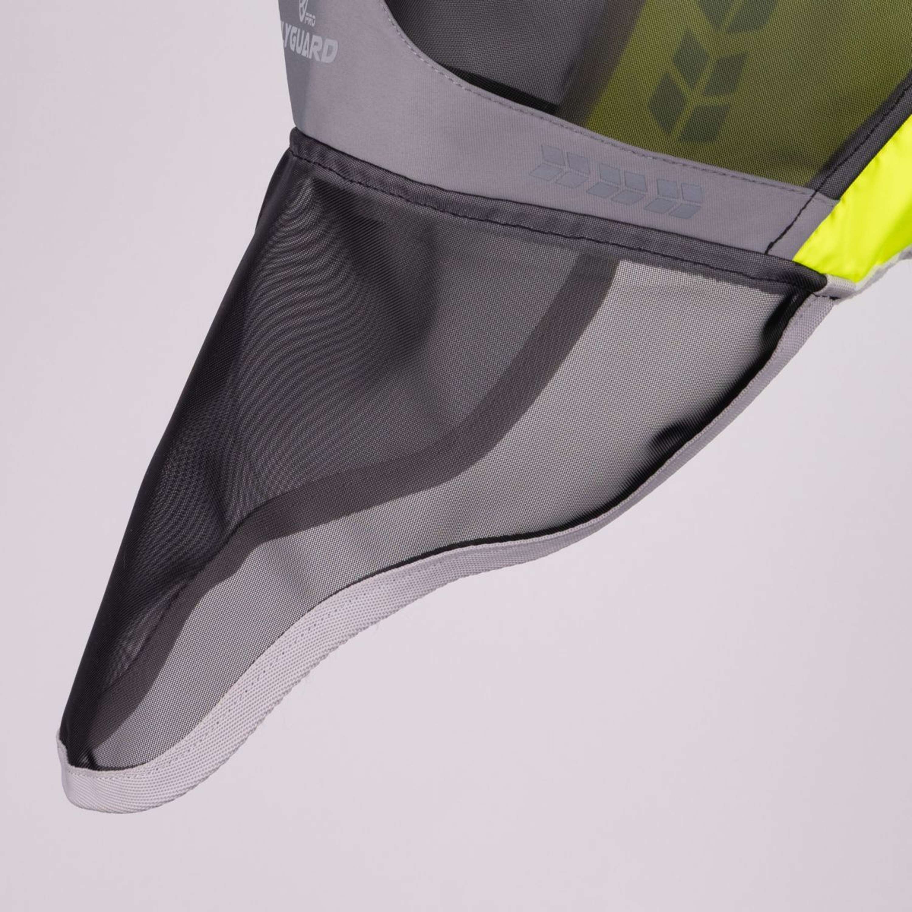 FlyGuard by Shires Maschera per Mosche Pro Hi-Viz Fine Mesh con Orecchie e Naso Giallo fluo - Image 5