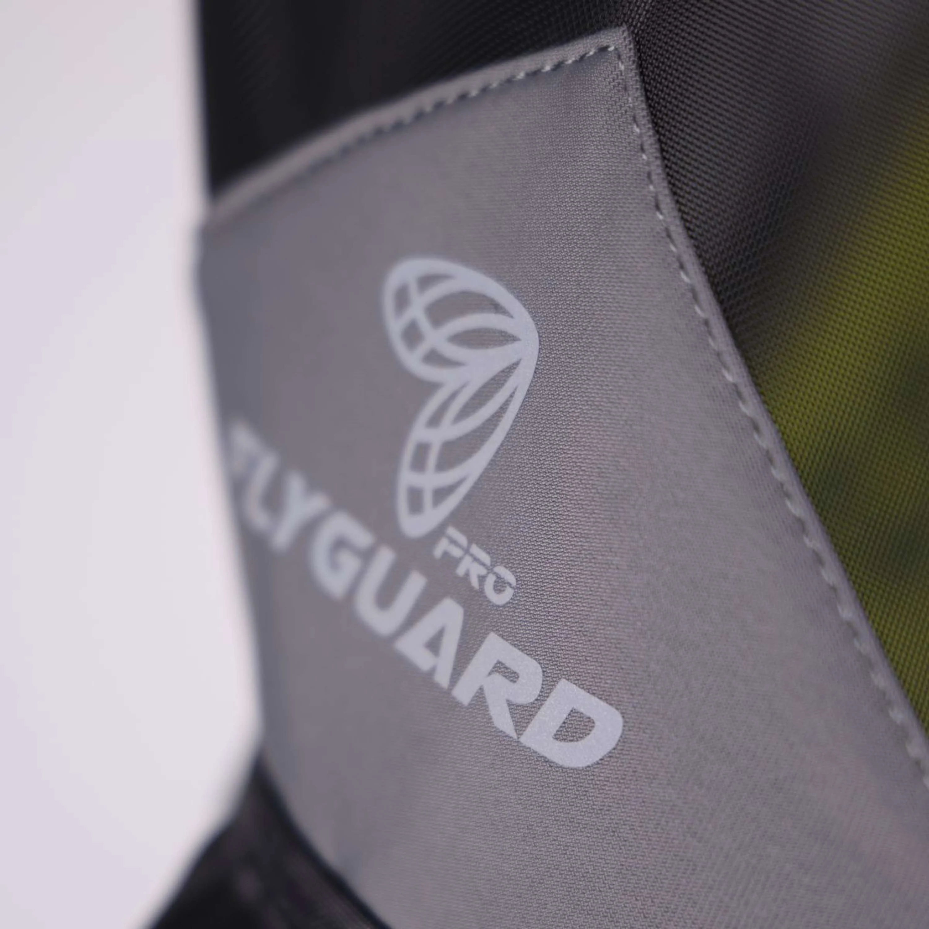FlyGuard by Shires Maschera per Mosche Pro Hi-Viz Fine Mesh con Orecchie e Naso Giallo fluo - Image 7