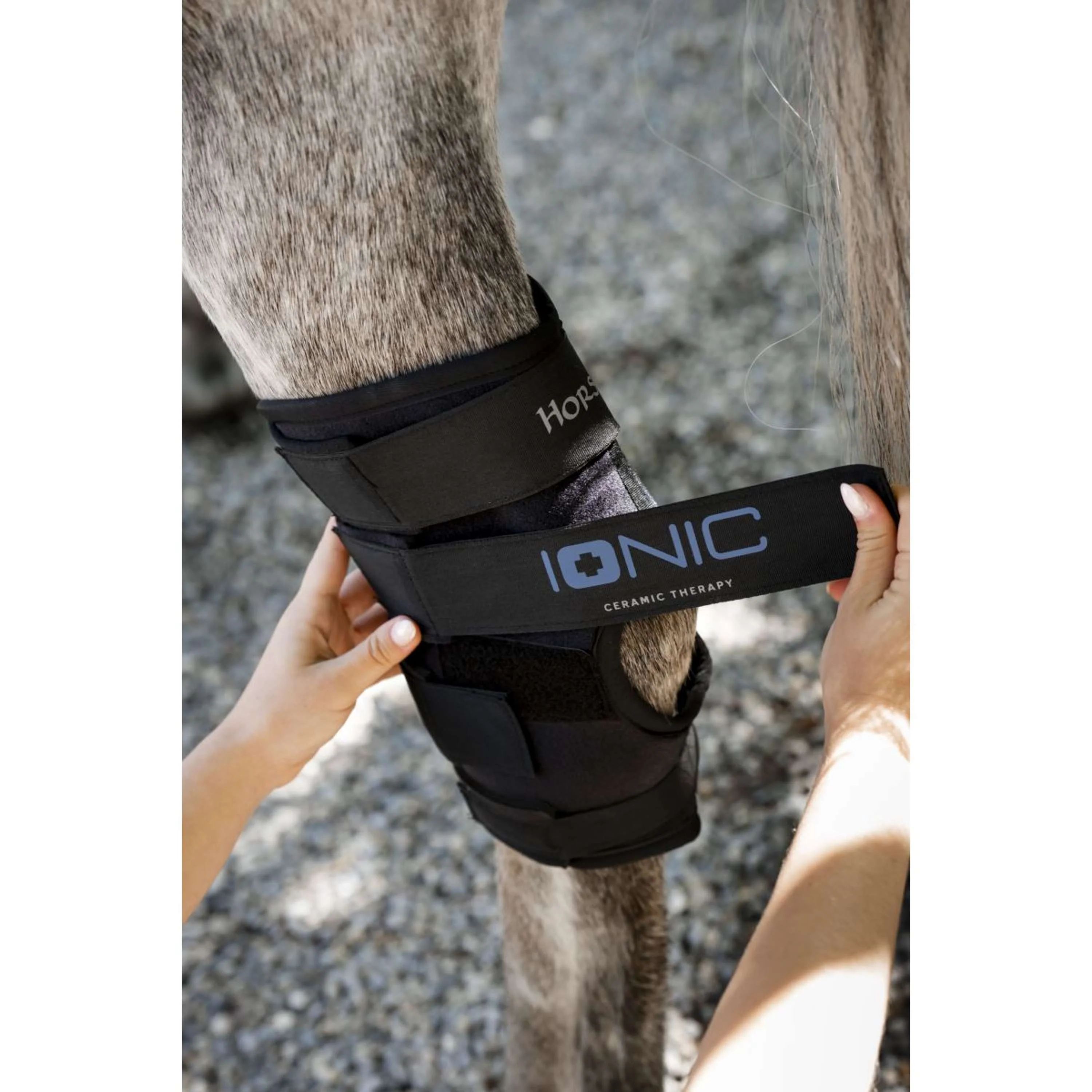 Horseware Hock Boots Ionic Set of 2 Nero - Image 6