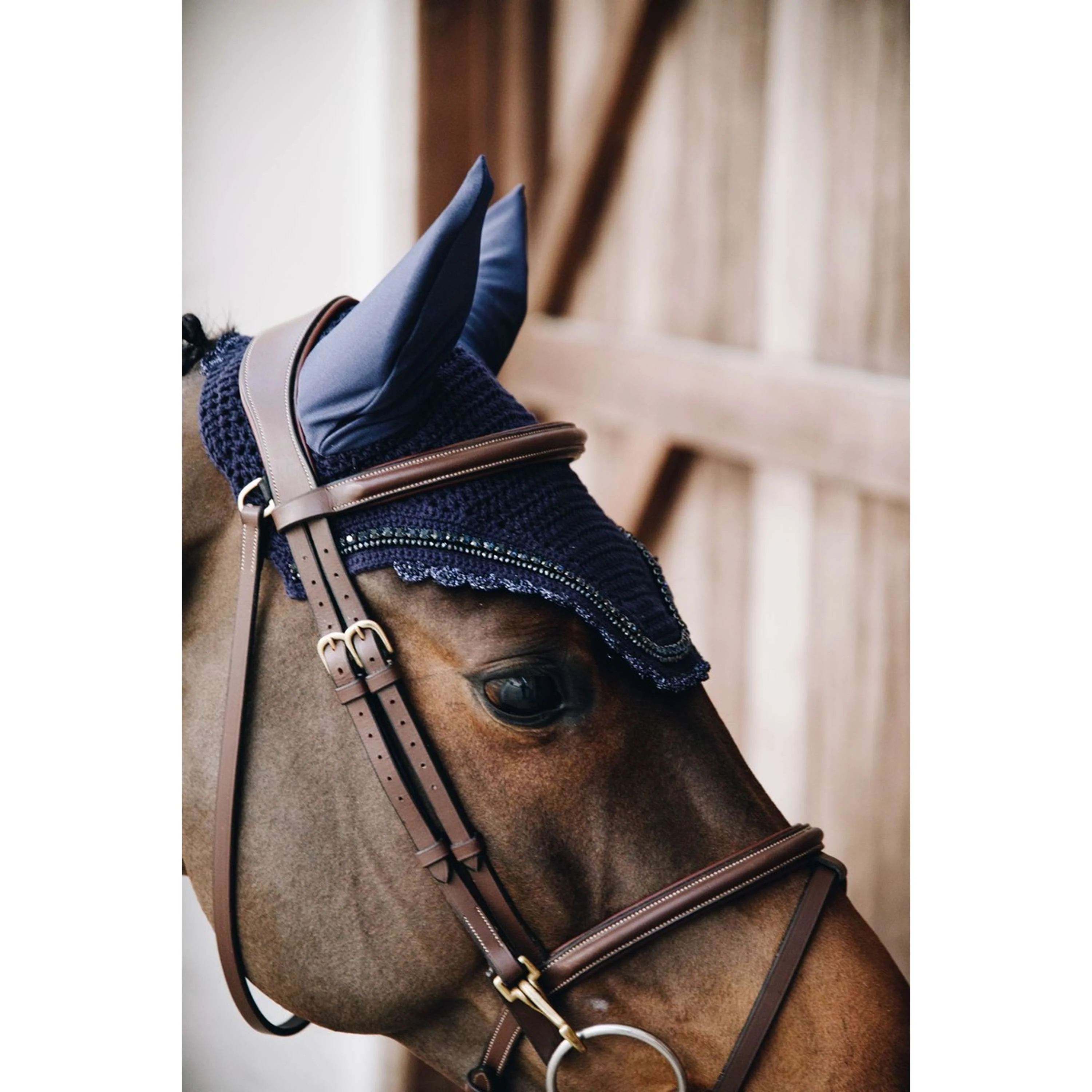Kentucky Horsewear Copriorecchie Wellington Stone & Pearl Soundless Dark Navy - Image 2