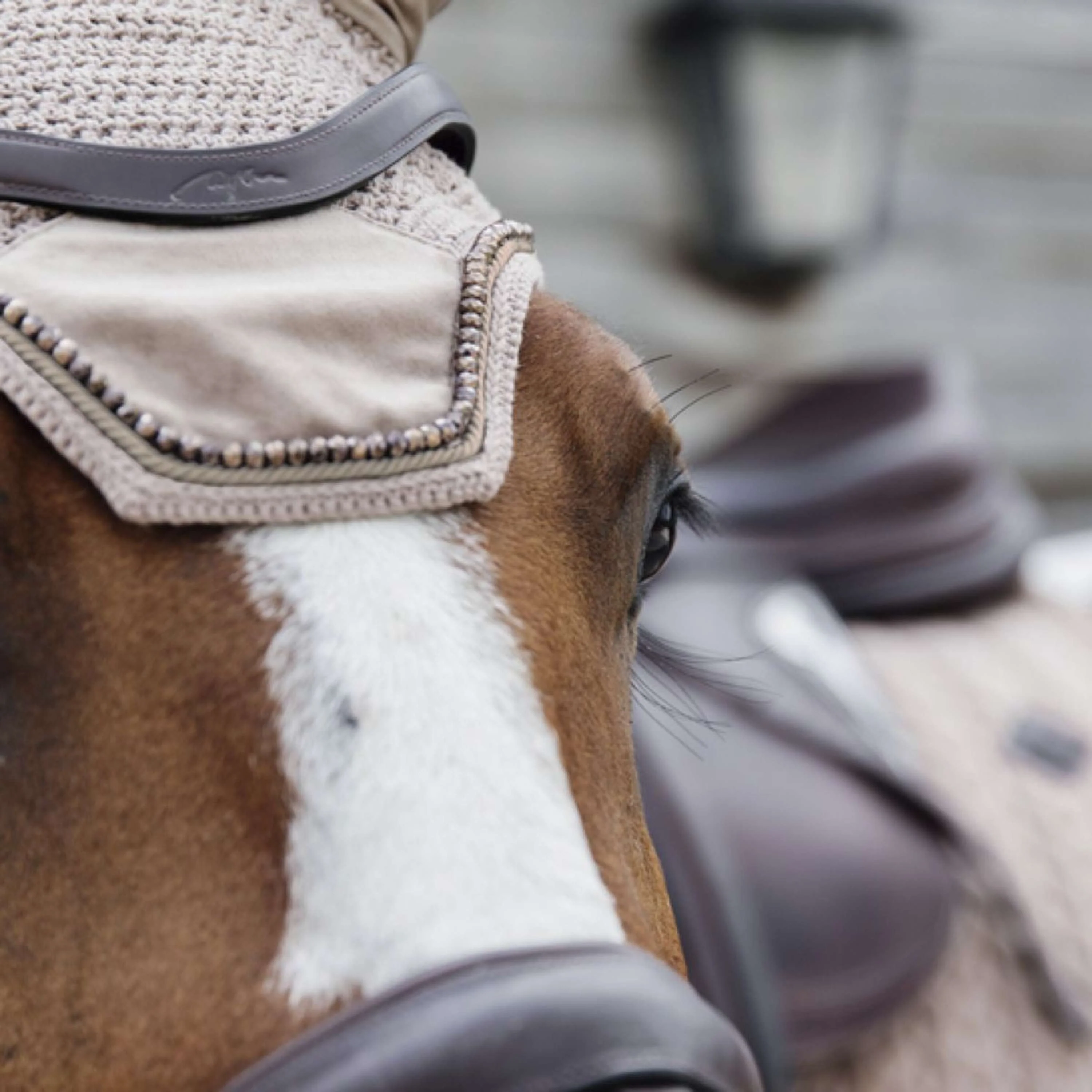 Kentucky Horsewear Cuffietta Wellington Velvet Pearls Beige - Image 2
