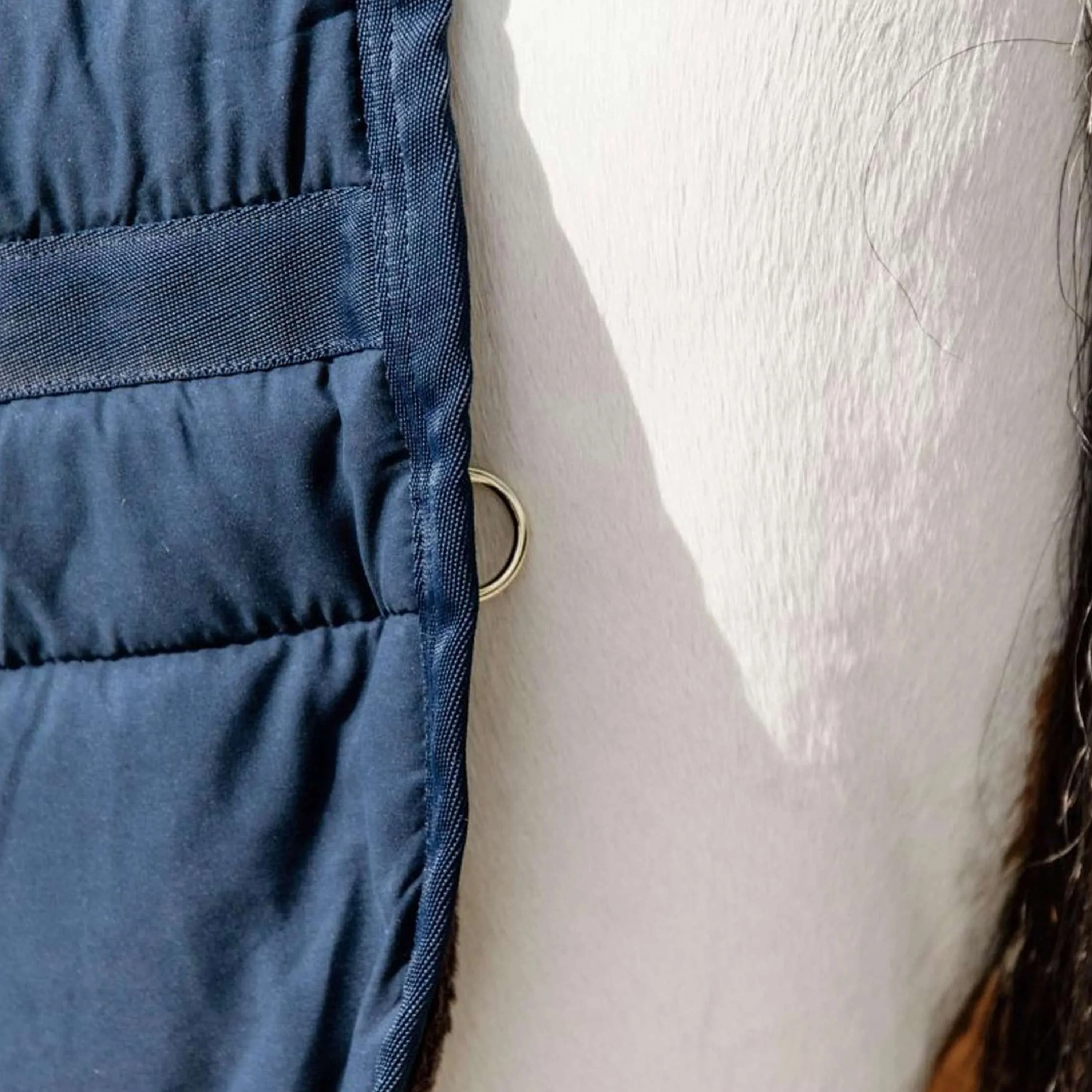 Kentucky Horsewear Sottocoperta Skin Friendly Neck 150g Navy - Image 9