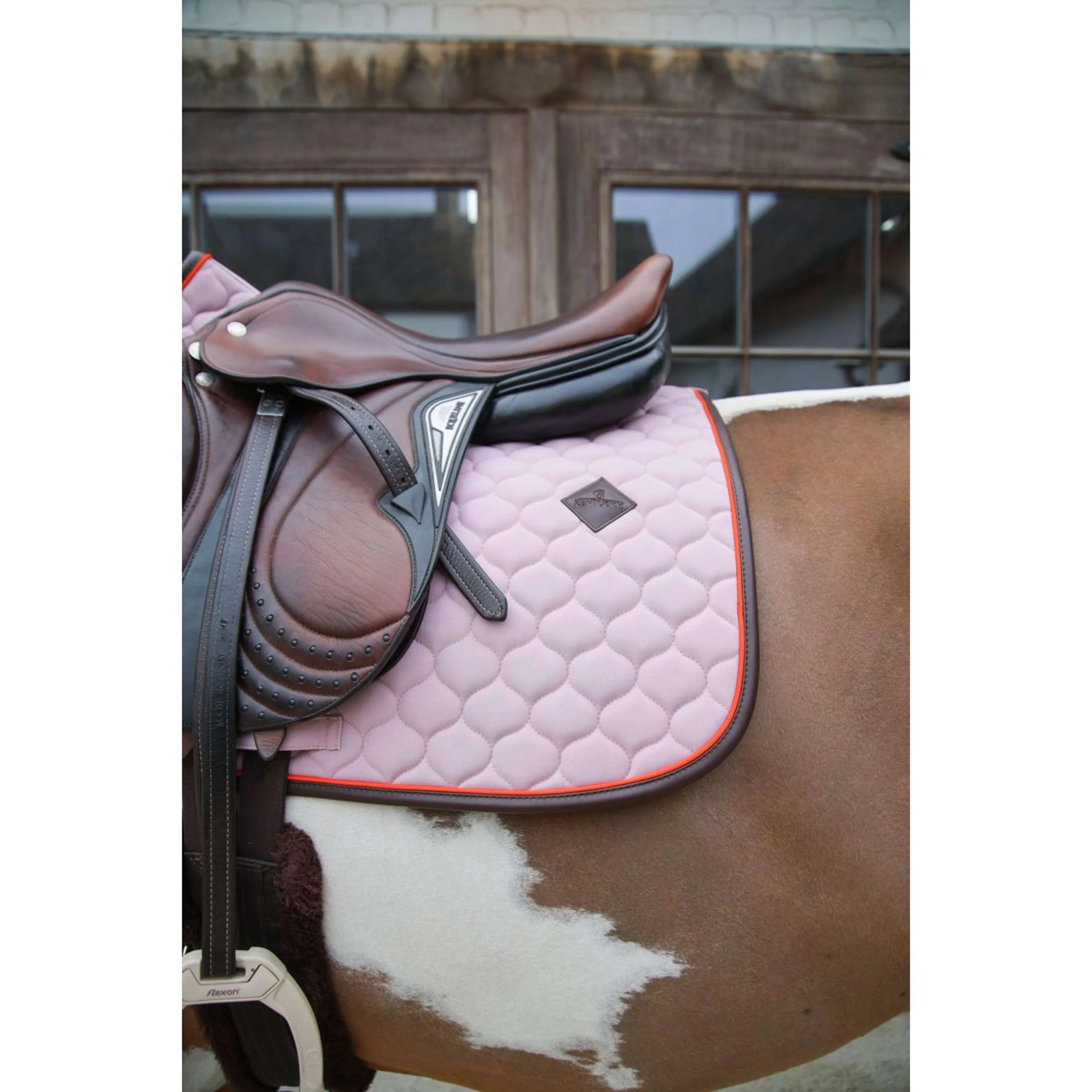 Kentucky Horsewear Sottosella Onion Quilt Leather Neon saltando Lavanda - Image 5