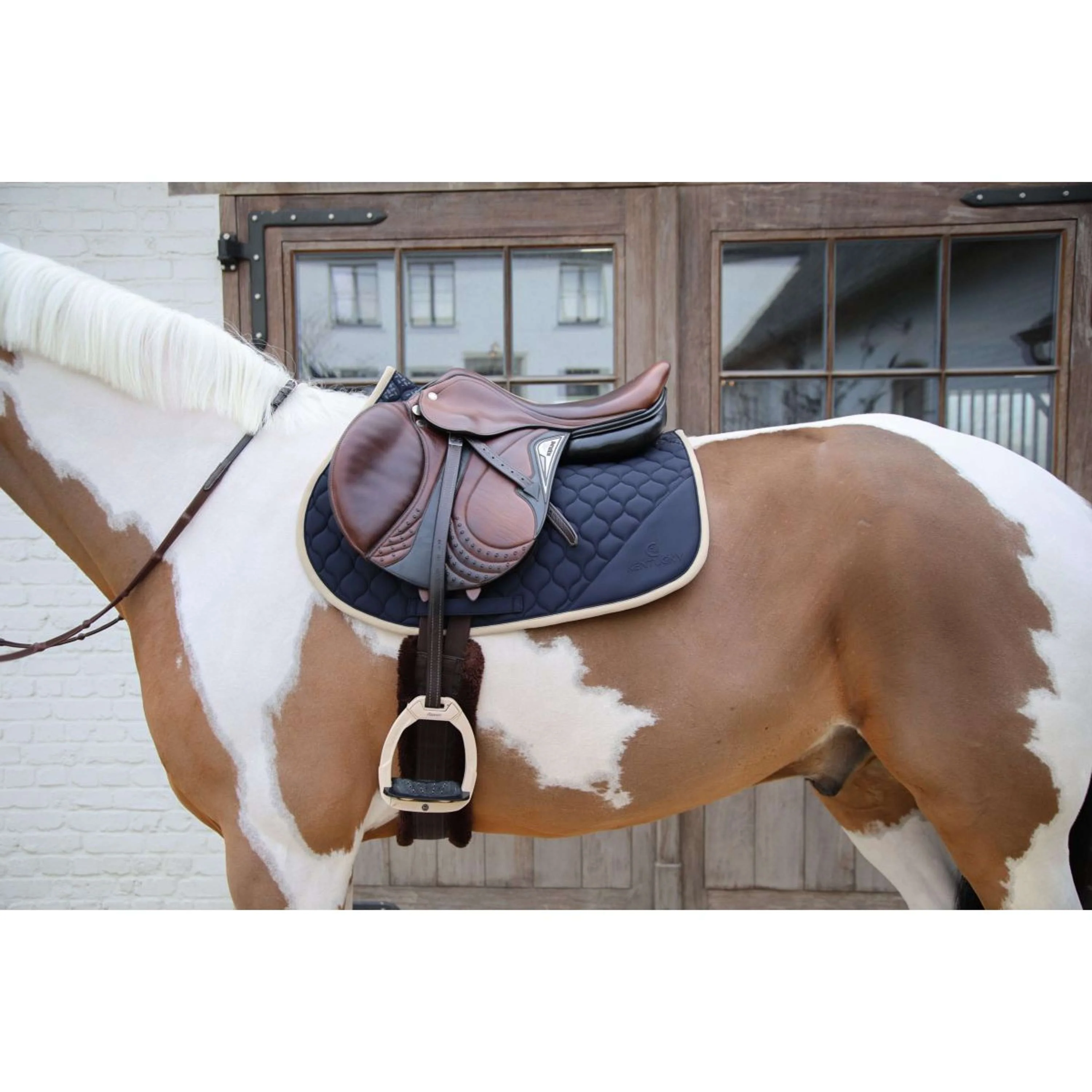 Kentucky Horsewear Sottosella Softshell Onion Quilt saltando Blu marino/beige - Image 4