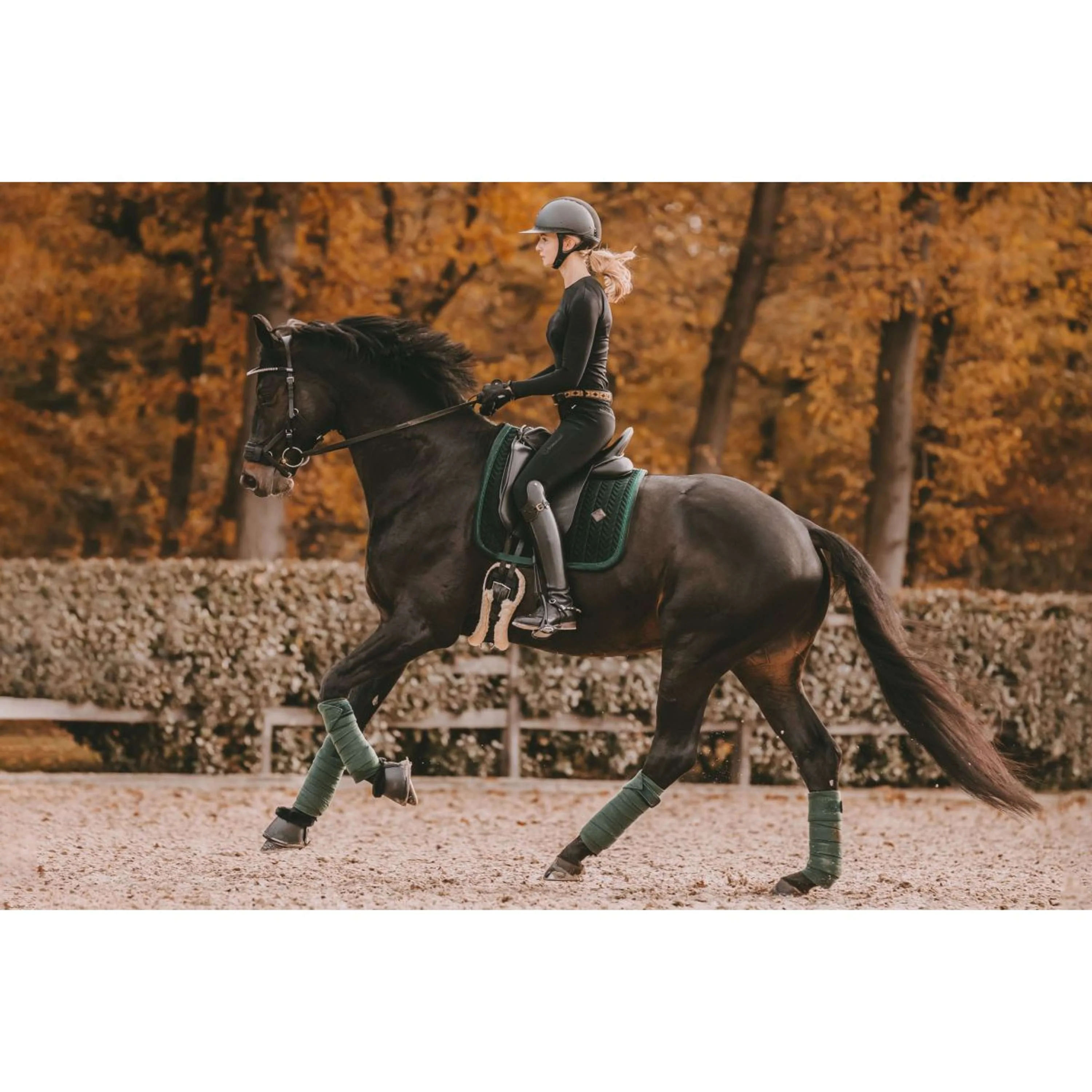 Kentucky Horsewear Sottosella Velvet Pearls Dressage Pine Green - Image 4