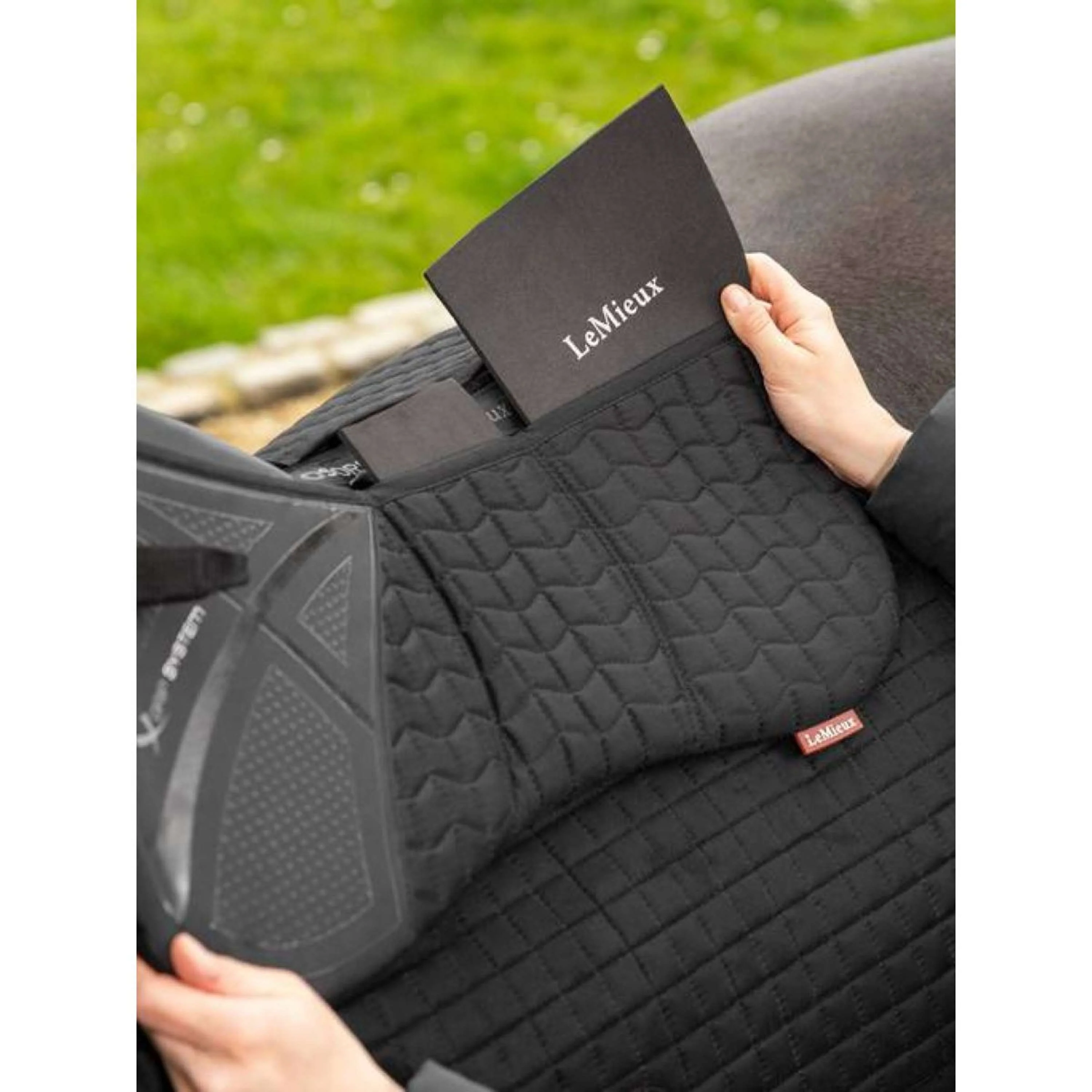 LeMieux Sottosella Prosorb 3 pocket Quilted Nero - Image 3