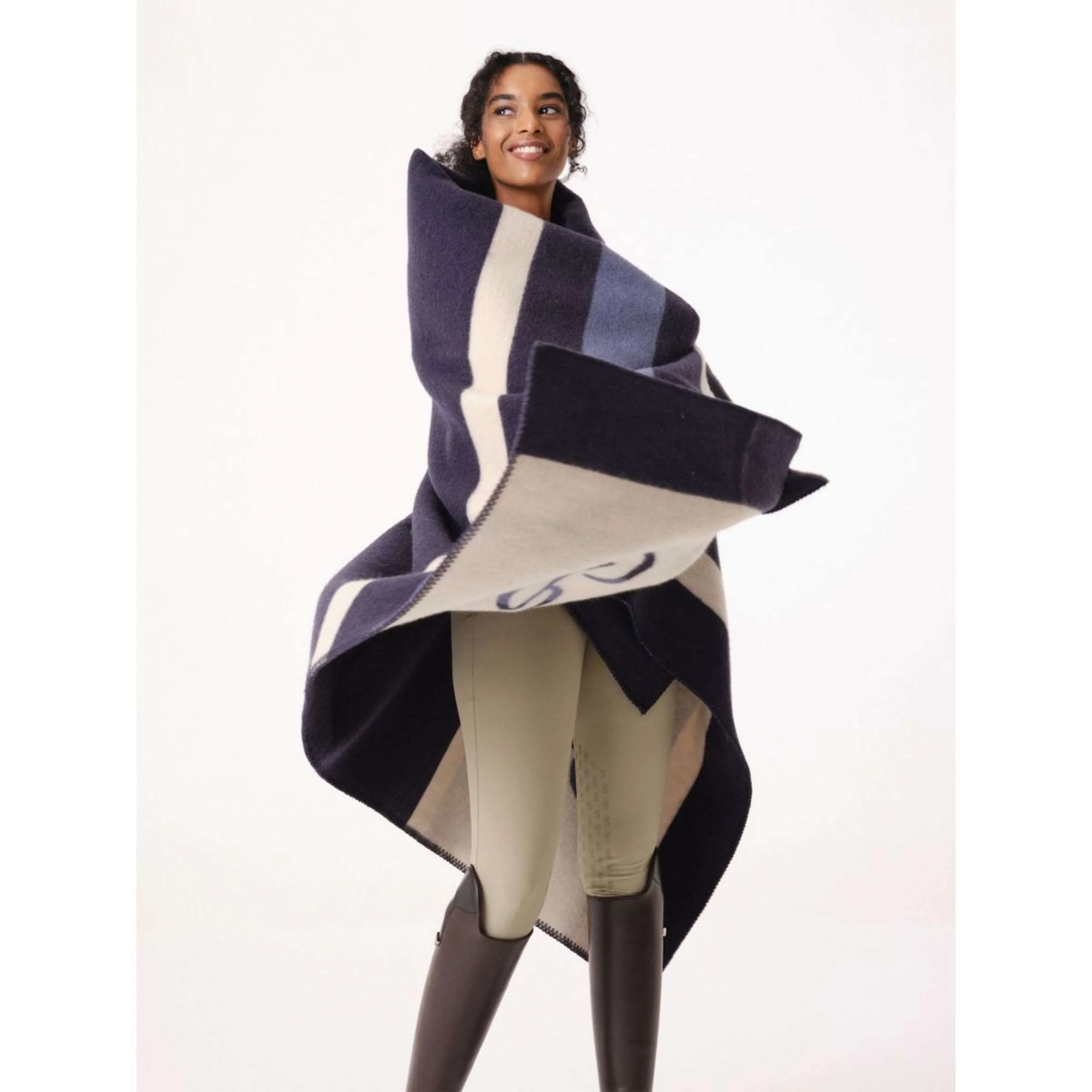 PS of Sweden Tappeto Plaid Stripe Navy - Image 4