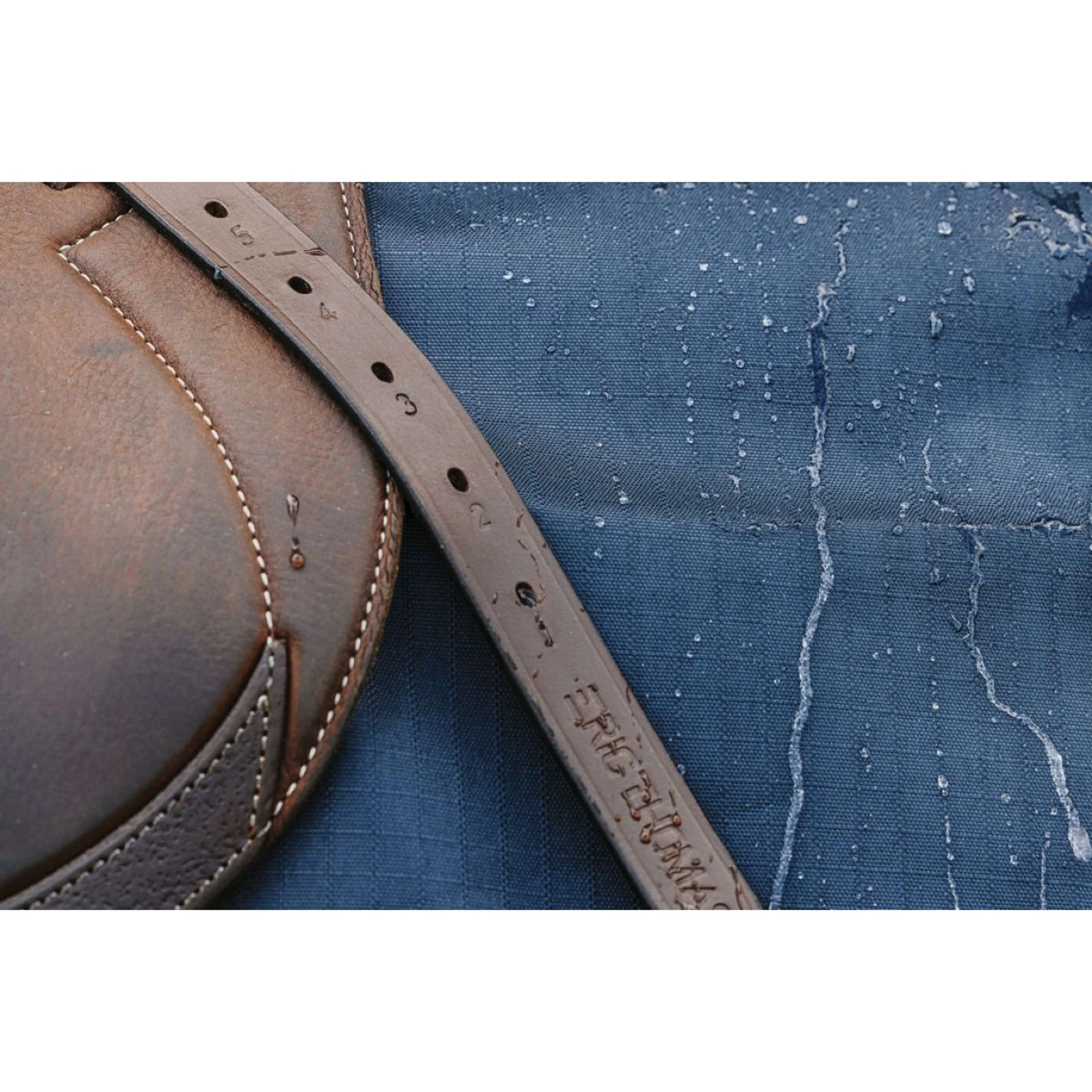 Riding World Coperta da esercizio ECO 600D Navy - Image 5