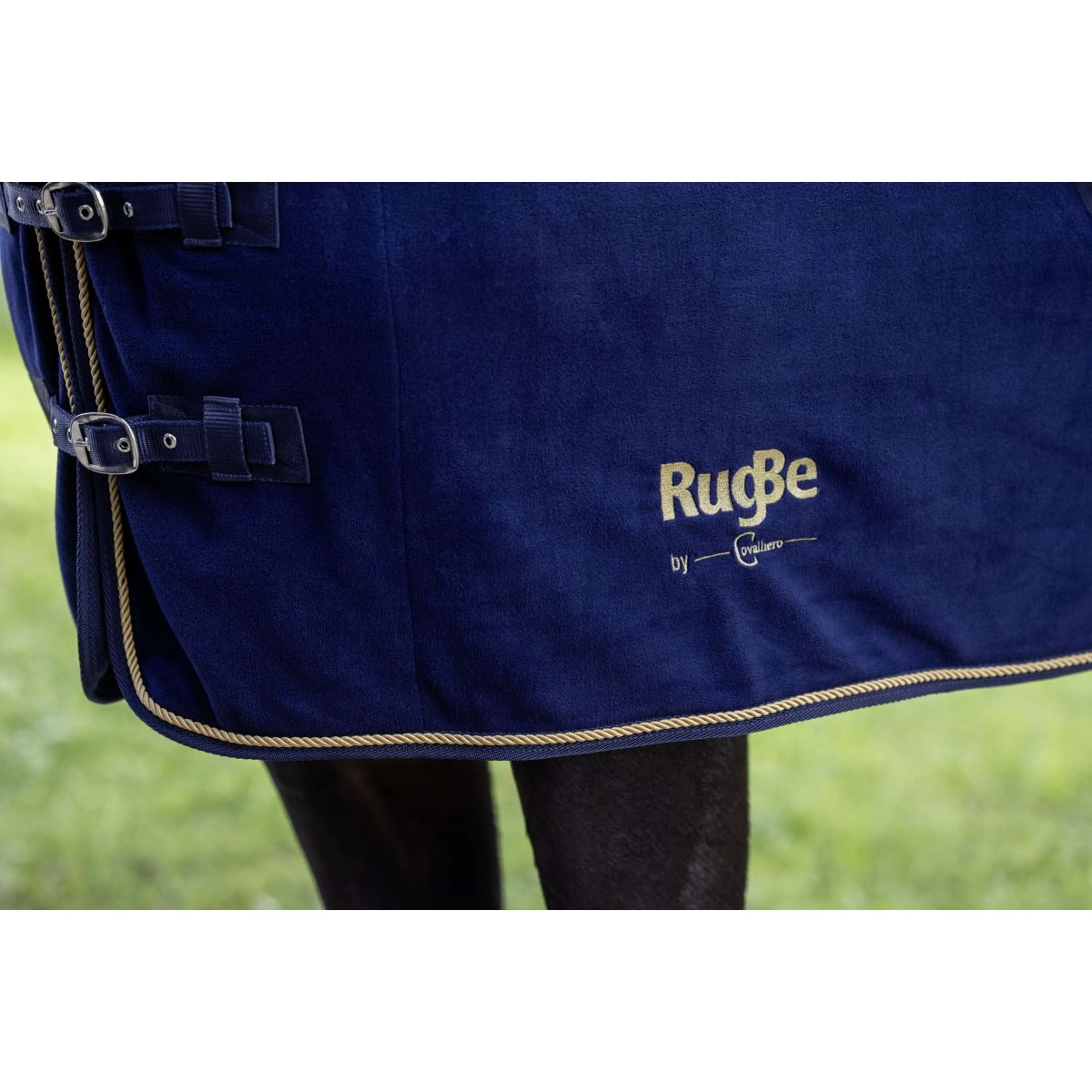 RugBe by Covalliero Coperta in Pile Royal Navy - Image 5