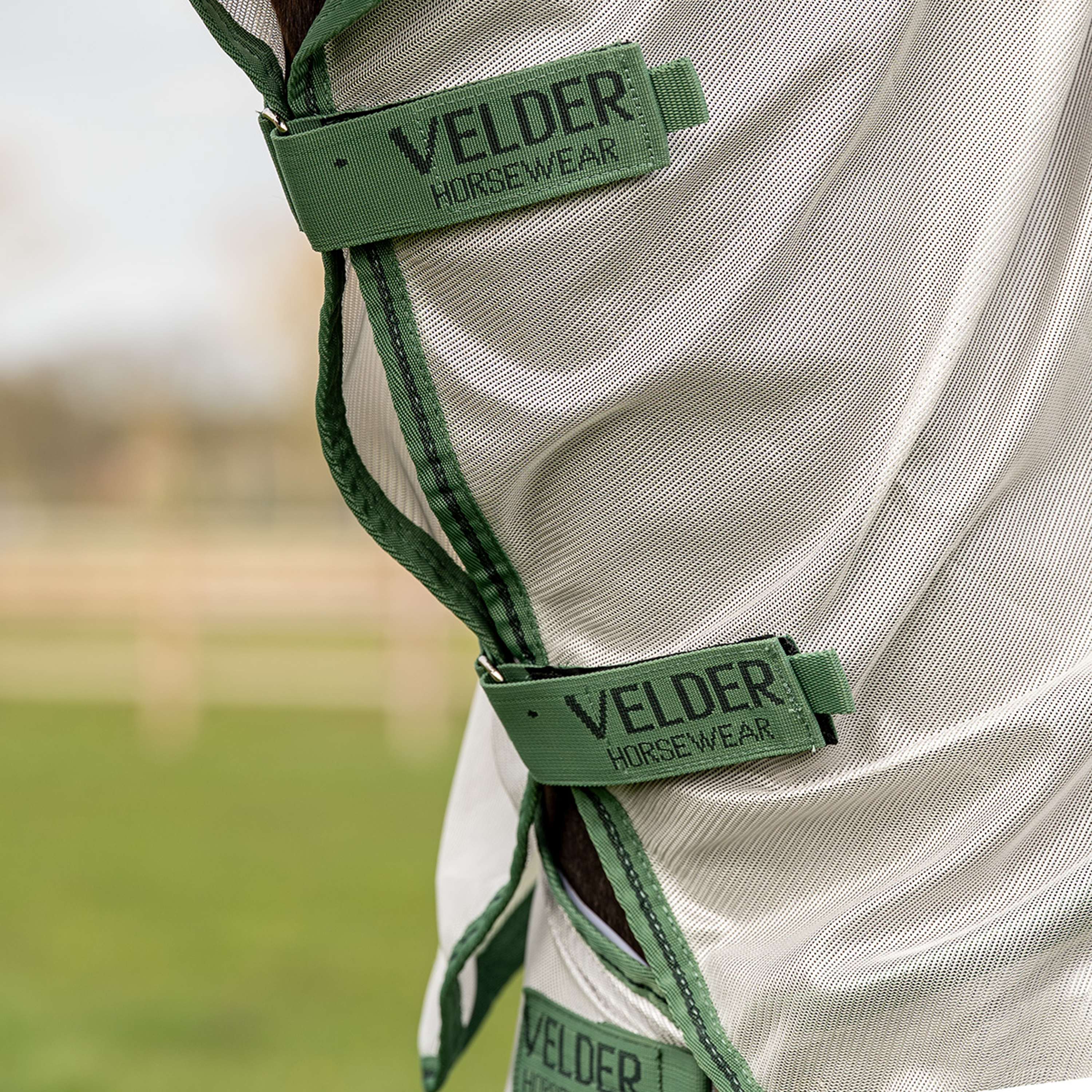 Velder Horsewear Essentials Coperta Antimosche Mesh con collo Argento - Image 4