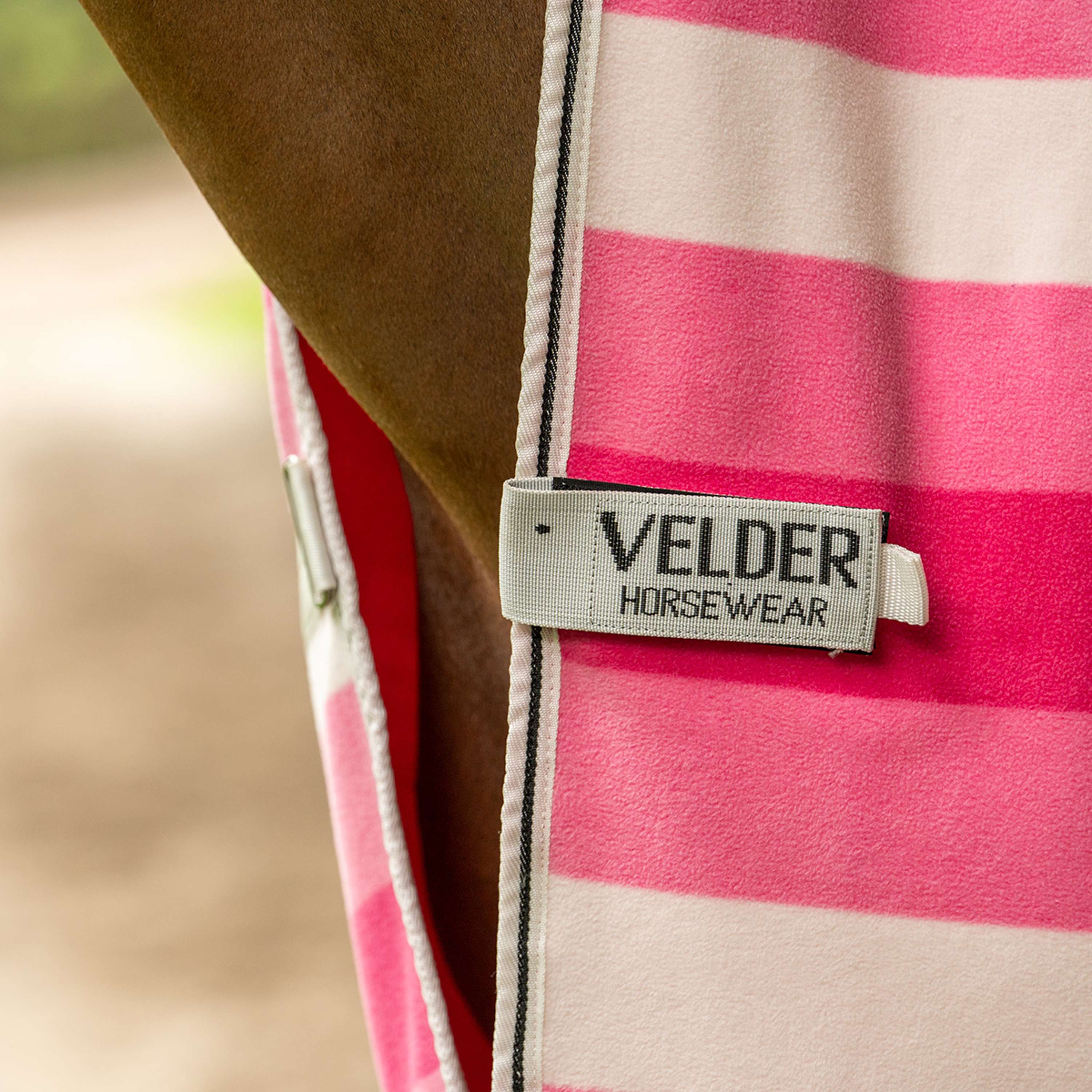 Velder Horsewear Premium Cooler VelvetTouch Dusty Rose - Image 3