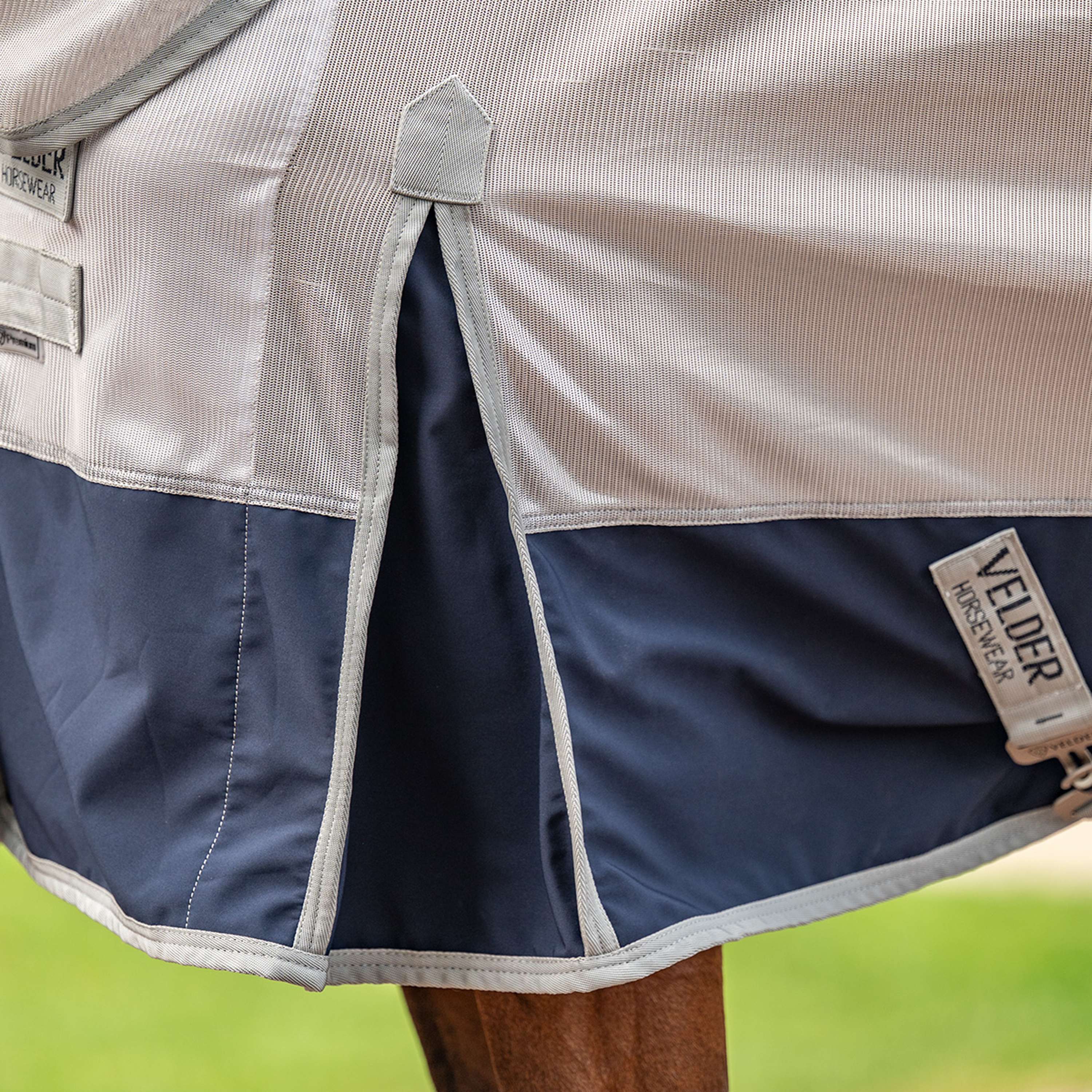 Velder Horsewear Premium Coperta Antimosche Rainless Fall Navy/Pearl Silver - Image 11