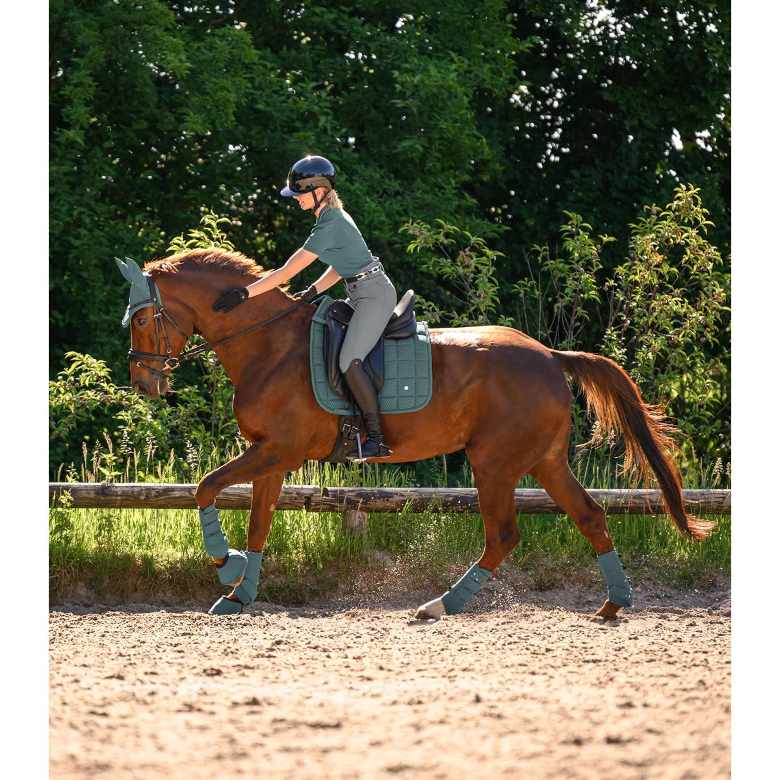 Waldhausen Sottosella Breath Performance Dressage Pine Green - Image 3