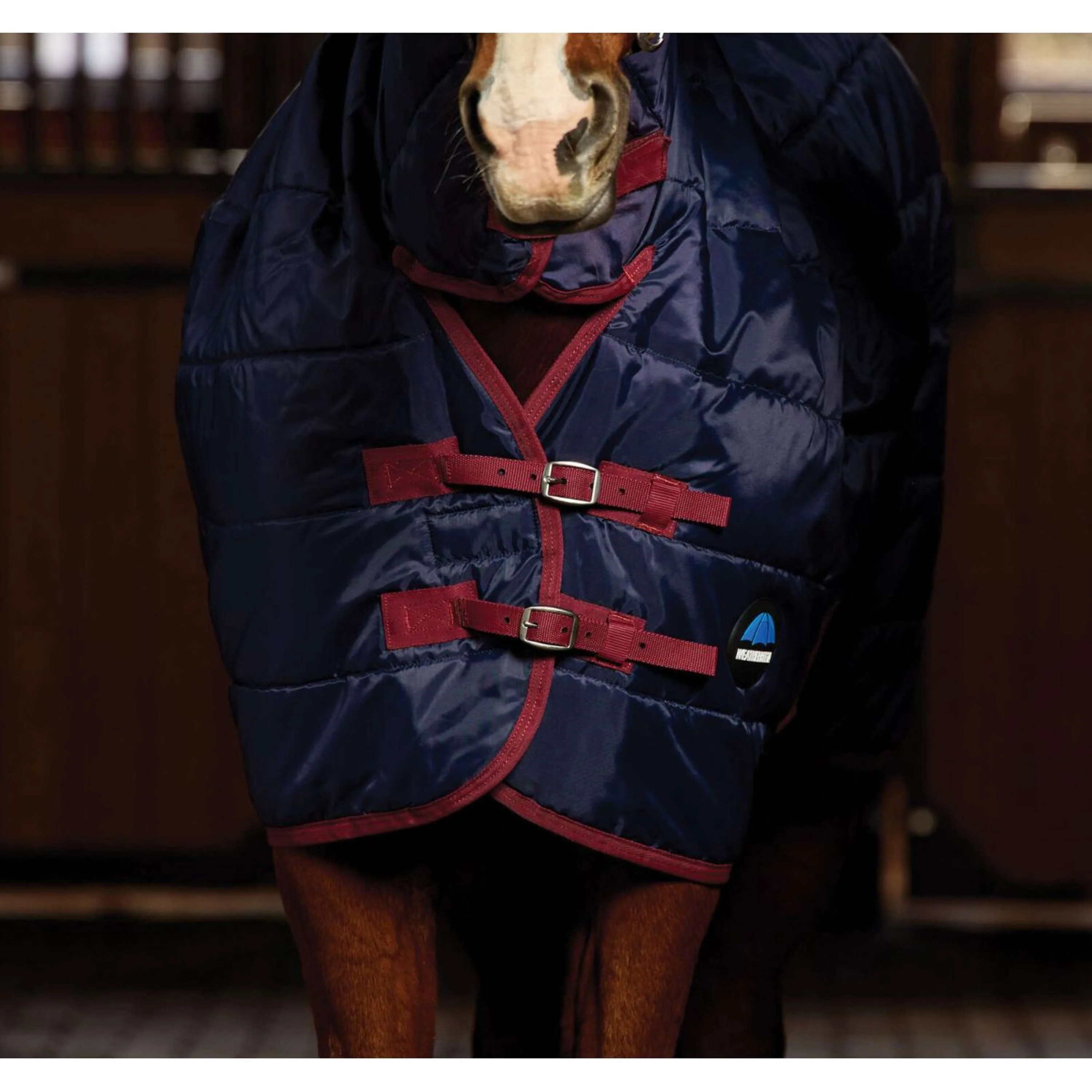 WeatherBeeta Coperta da scuderia ComFiTec 210D Channel Quilt Combo Neck 100g Navy/Burgundy - Image 2